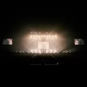 LIVE MVのサムネイル
